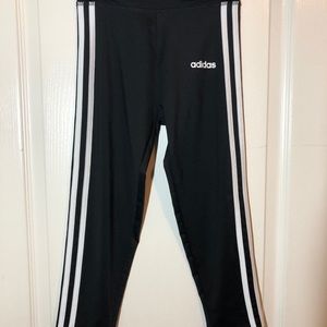 Girls Adidas Capri Size 10/12